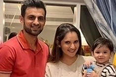shoaib malik removed wifes name from instagram bio
