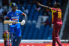 india lost by 4 runs to west indies in t20 match