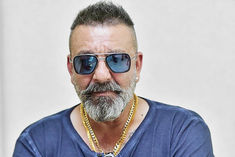 sanjay dutt injured on the sets of the film double ismart hit his head