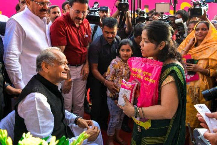 free food packet scheme launched in rajasthan started at 25 thousand shops