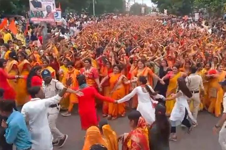 more than 50 thousand mother powers took out the kalash yatra more than 50 thousand mother powers took out the kalash yatra